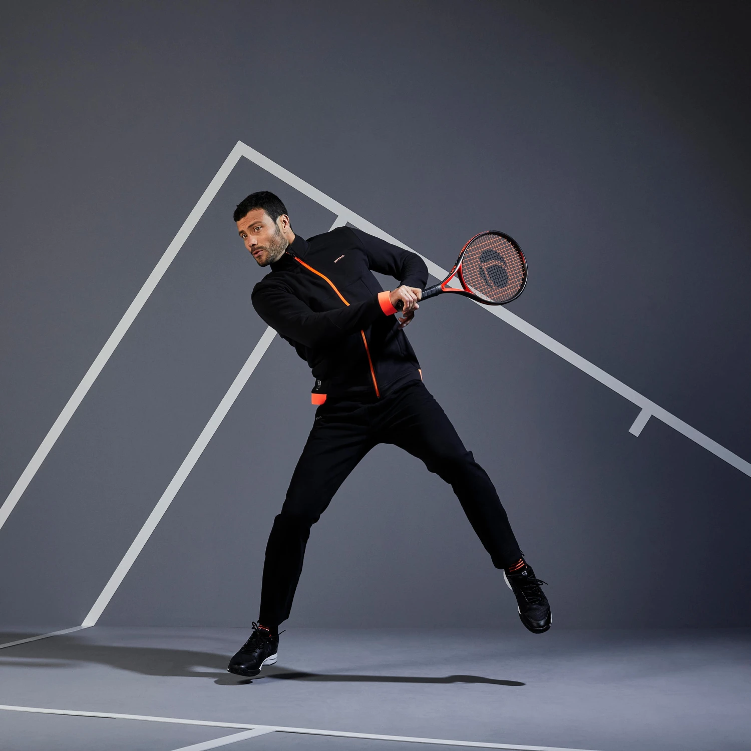 Artengo Men's Tennis Bottoms Thermic TPA 500 4 Artengo Men's Tennis Bottoms Thermic TPA 500 - Image 2